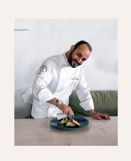 04-M-EATING-Chef